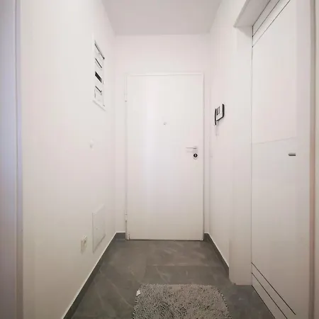 Spot 아파트